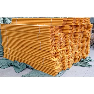 UV Resistant White Barrier Board With Yellow Engineer Grade Reflective Barrier Stand