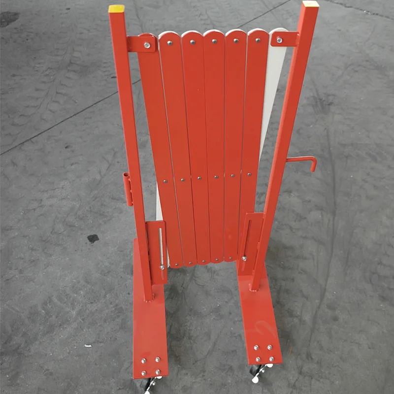 Economic Red/White Expandable Mobile Barrier with Locking Wheels