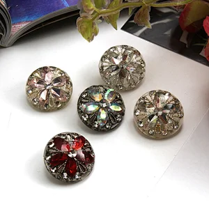 European and American style clothing rhinestone buttons, clothing accessories wholesale buttons, crystal buttons