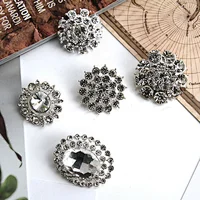 Korean version of clothing rhinestone buttons new rhinestone buttons crystal pearl clothing accessories wholesale buttons