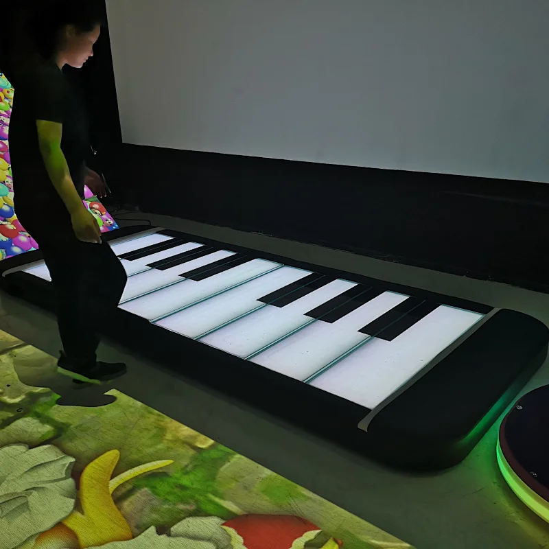 piano interactive floor projection games