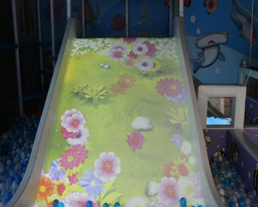 儿童室内投影滑梯