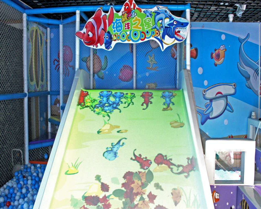 kids interactive slide