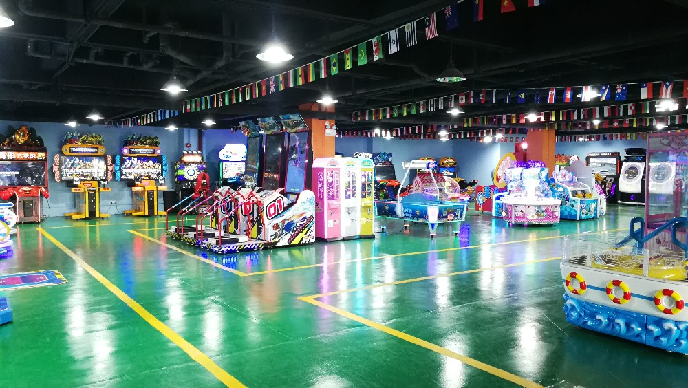 9d vr旋转椅飞行模拟器