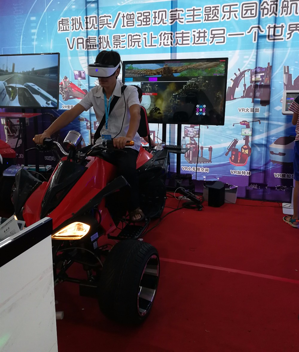 htc vive gatling gun shooting simulator