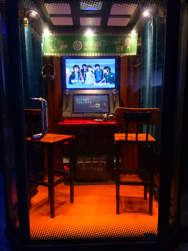 arcade game mini ktv room