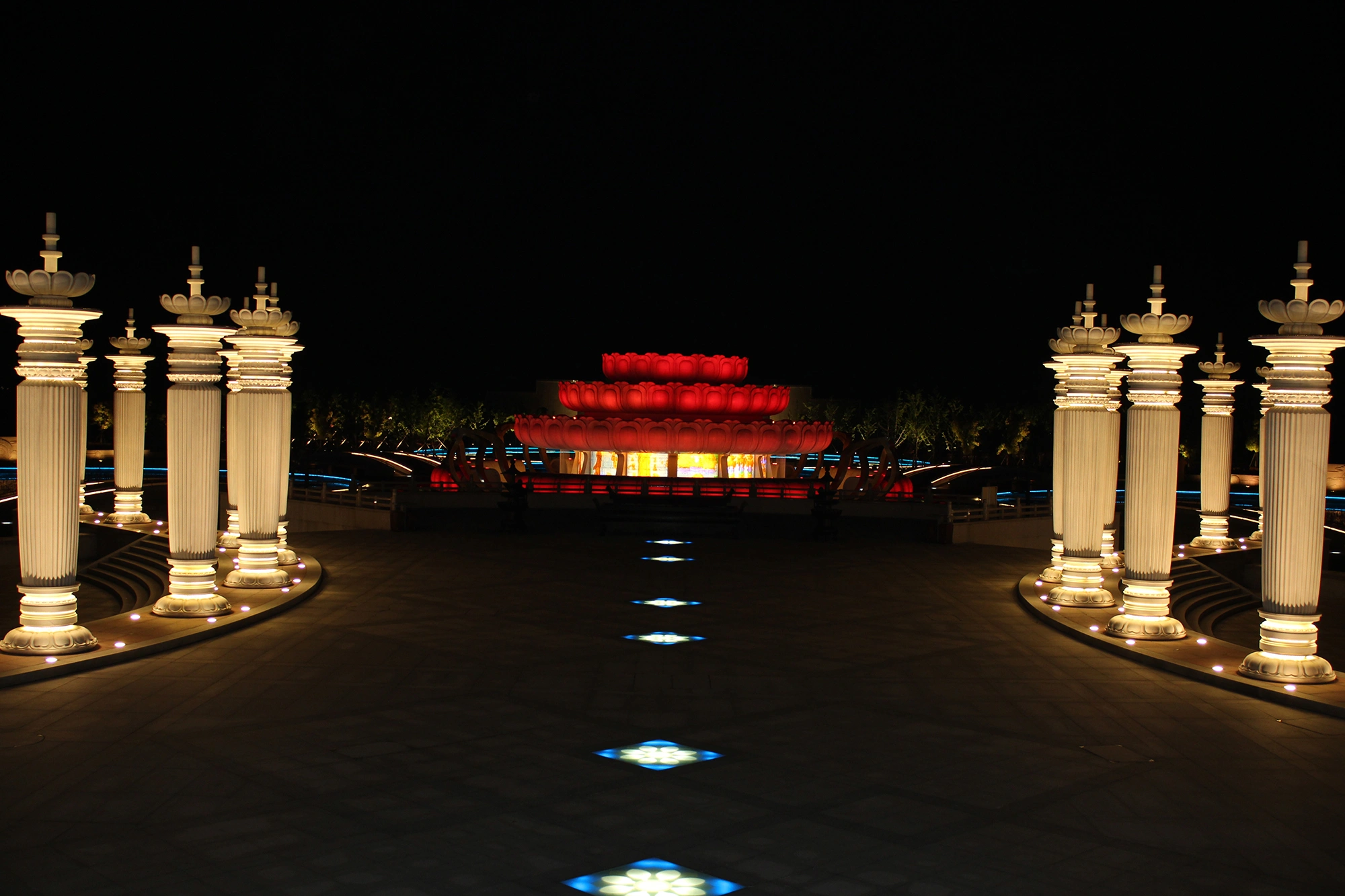 安徽九华山大愿文化园 - LED发光砖, LED莲花发光砖 - 先朗照明