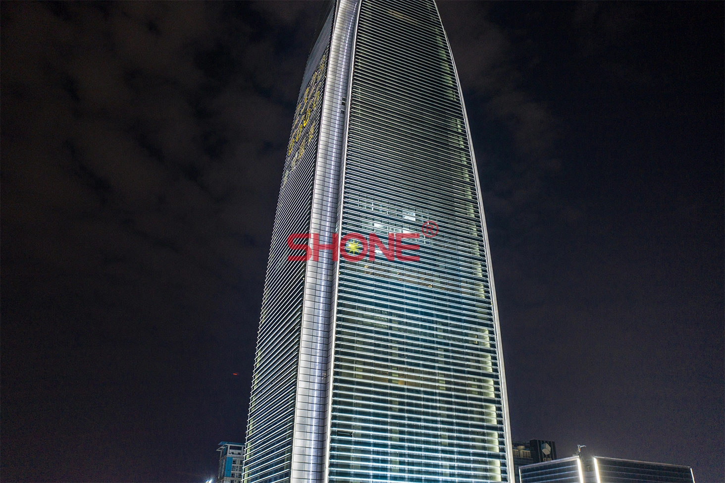 Hengmingzhu Financial Center - LED linear light - Shone Lighting
