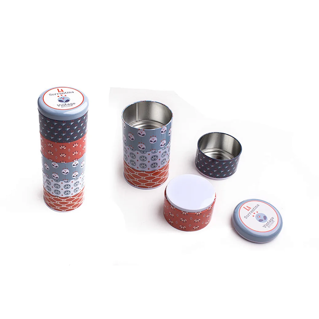 Bulk cookie tins are perfect for those who love to bake and share their creations. They allow you to purchase multiple tins at once, saving you both time and money.