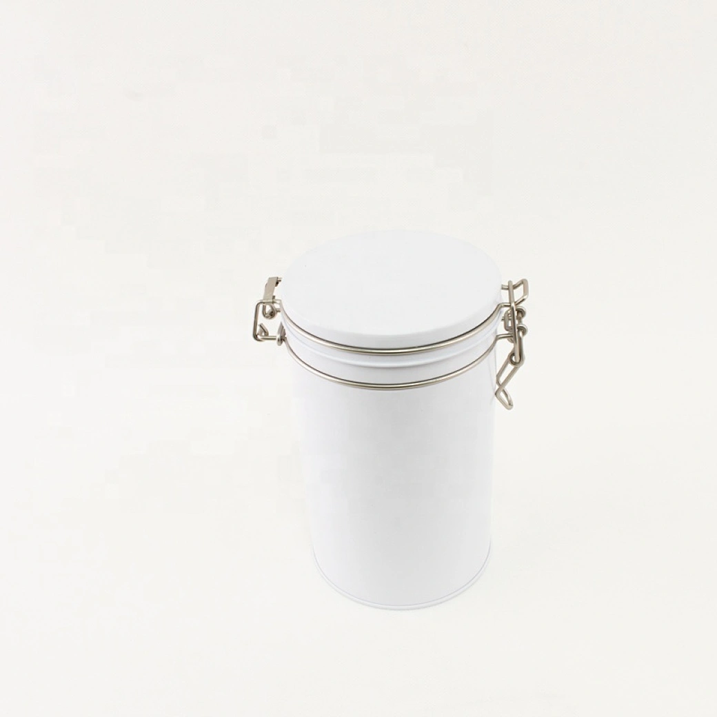 Coffee canisters airtight design is the perfect solution for coffee lovers who want to keep their coffee fresh and aromatic for an extended period.