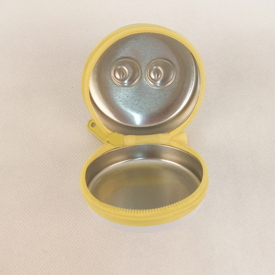 Small candy tins are perfect for party favors, stocking stuffers, or just a little sweet treat on the go.