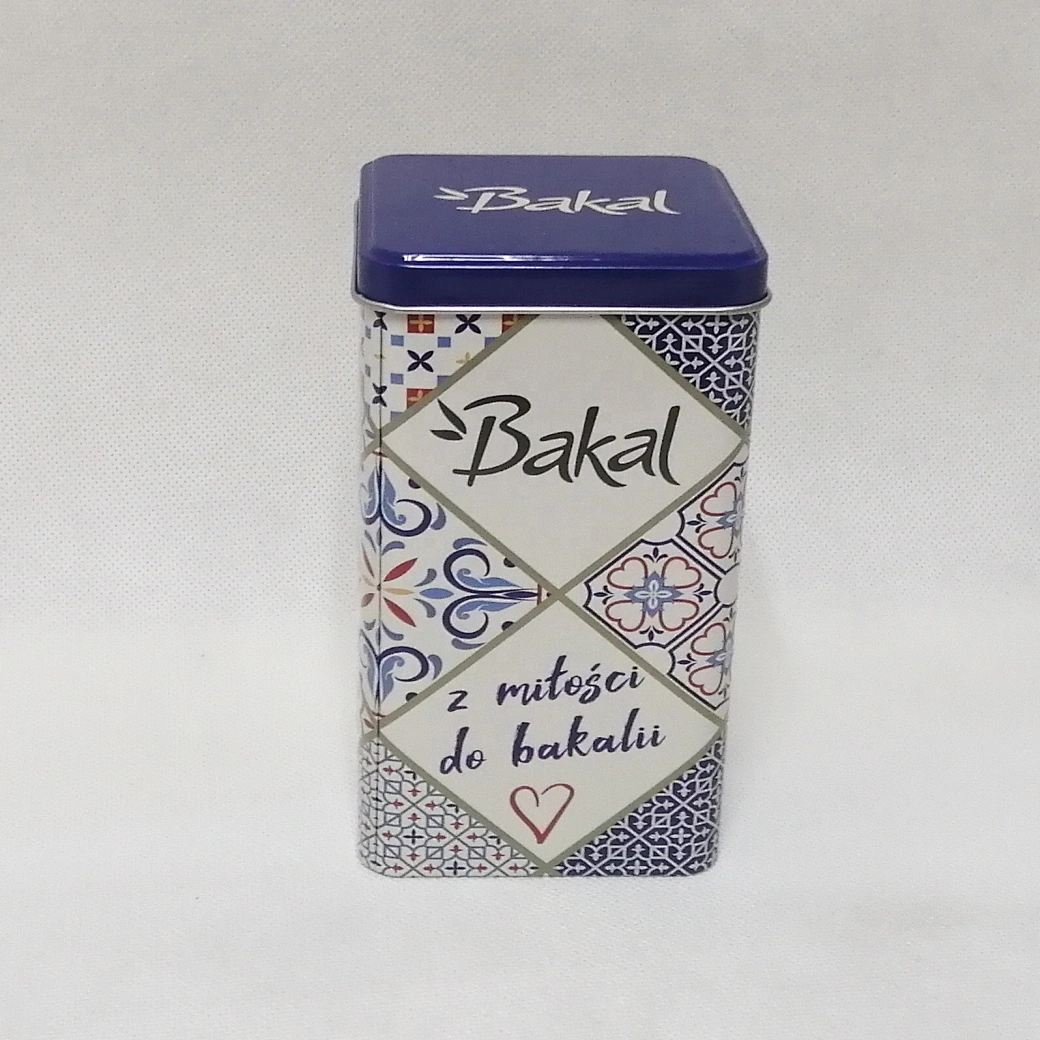 Store your food with our square tin canisters. Durable and stylish, available in a variety of sizes and designs.