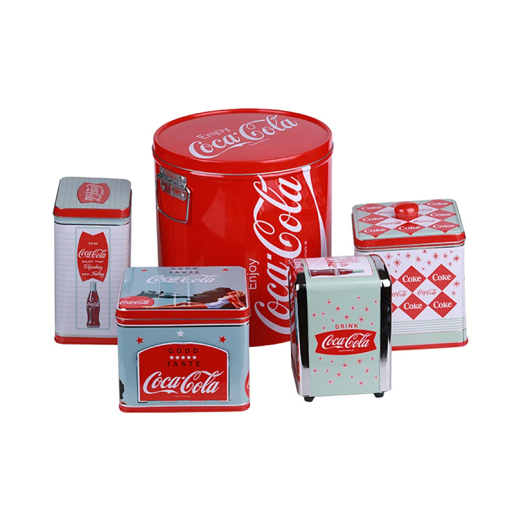 The coffee box is an innovative and convenient solution for coffee lovers on the go. It allows you to take your favorite blend of coffee wherever you go, without the hassle of carrying a bulky coffee machine or relying on pricey coffee shops.