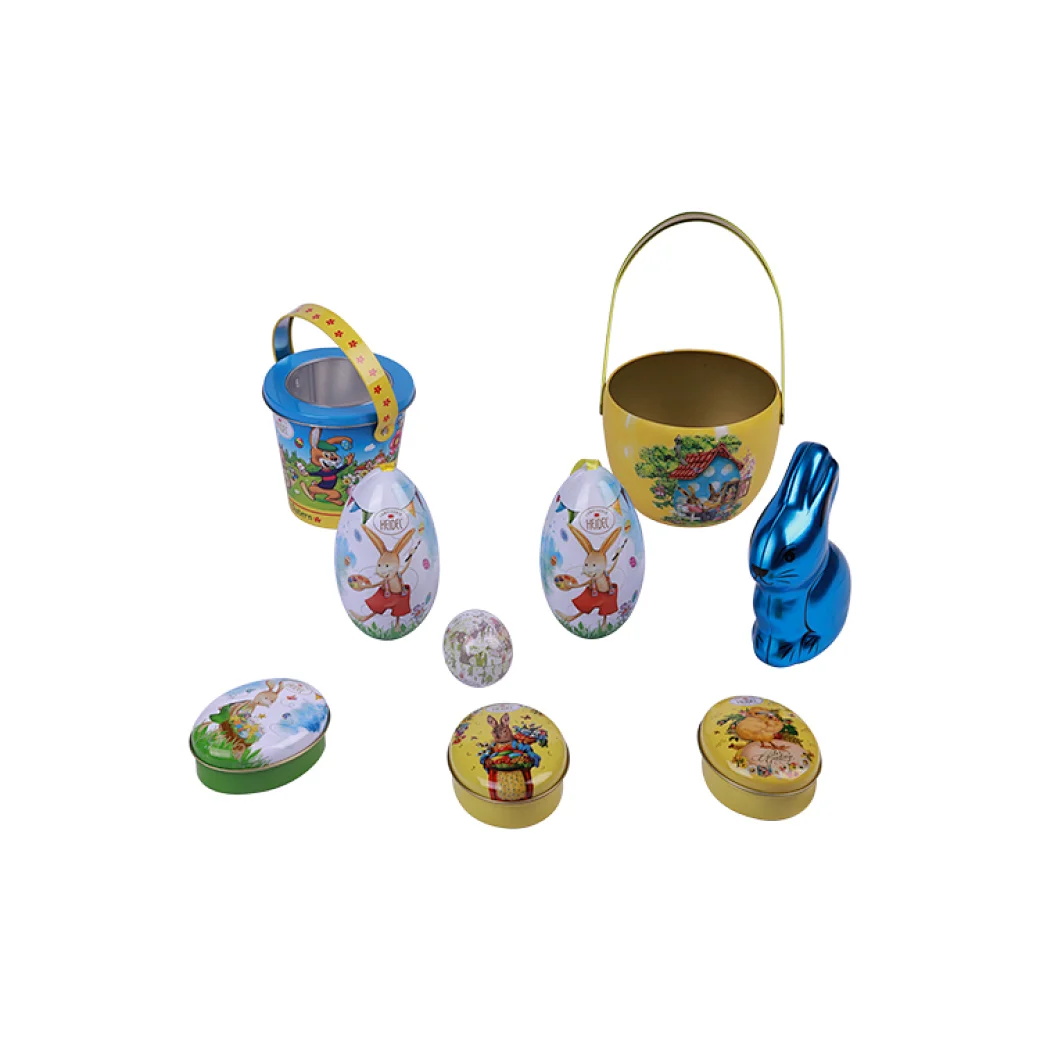 Our small candy jars are perfect for gifting or personal use. Shop a variety of sizes and styles, and fill them with your favorite treats.