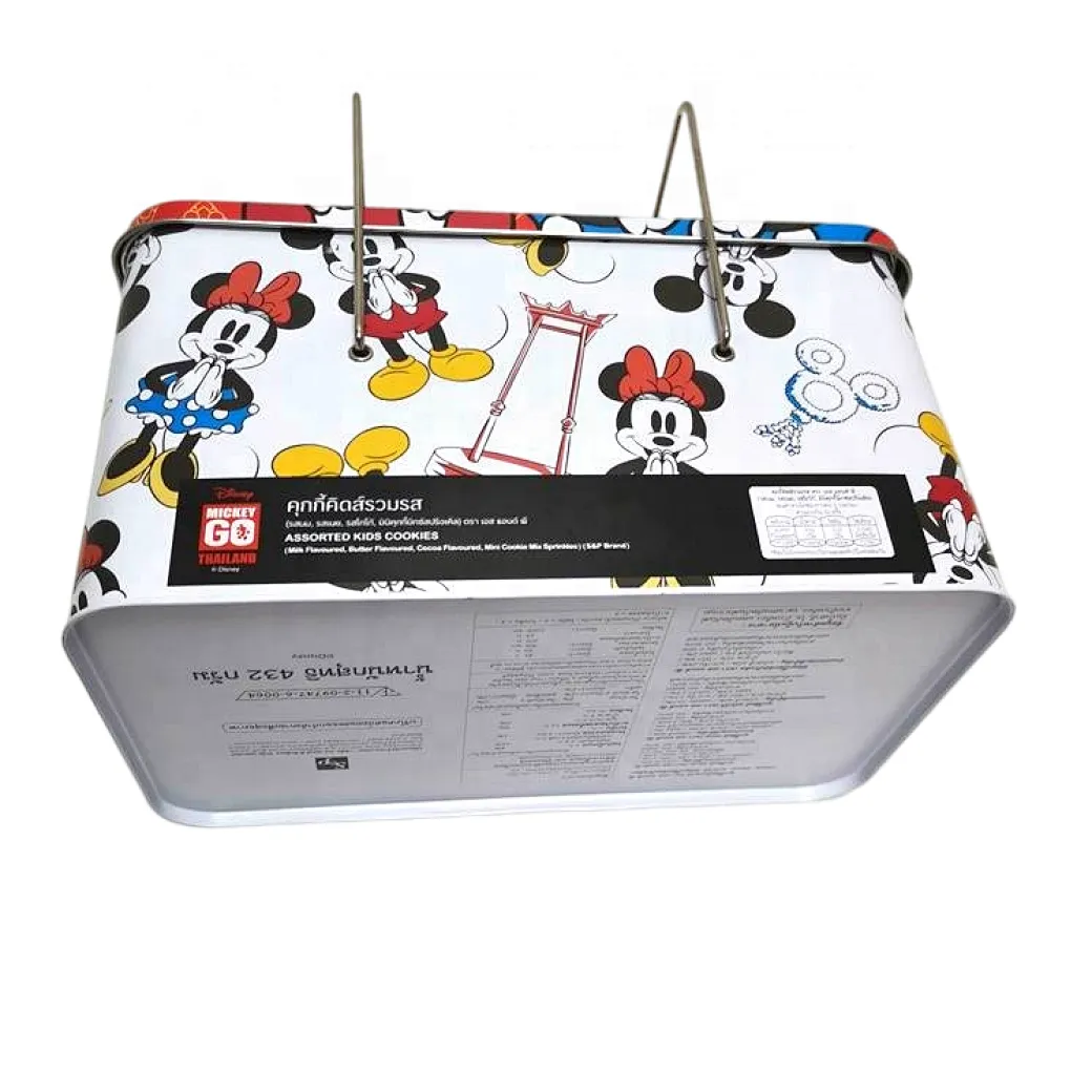 Bring your lunch in our large bento lunch boxes. Perfect for storing and organizing a variety of foods, available in a variety of designs and sizes.
