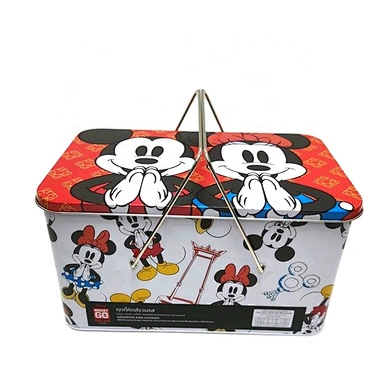 Bring your lunch in our large bento lunch boxes. Perfect for storing and organizing a variety of foods, available in a variety of designs and sizes.