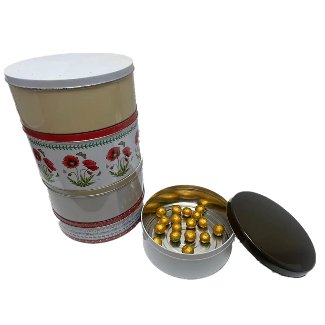 Store your treats in our extra-large cookie tins with lids. Perfect for gifting or storing baked goods, these personalized tins are available in a variety of designs and sizes. Order now for a stylish and practical storage solution.