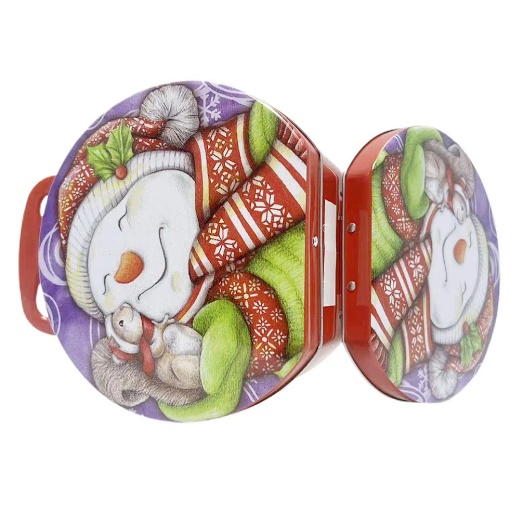 Bring your lunch in style with our metal tin lunch boxes. Durable and available in a variety of sizes and designs.