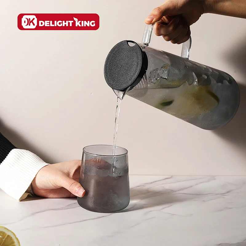 Big volume glass water pitcher with glass set water carafe customized color