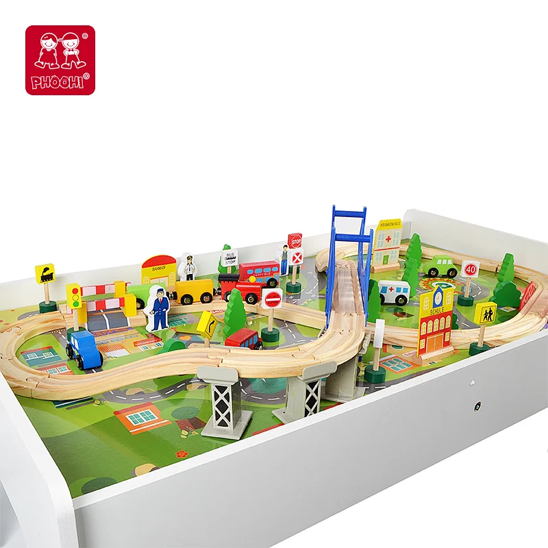 play train track