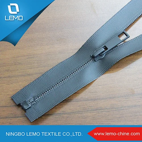 5# Reversible wear close open-end plastic Nylon waterproof zipper for garment bags