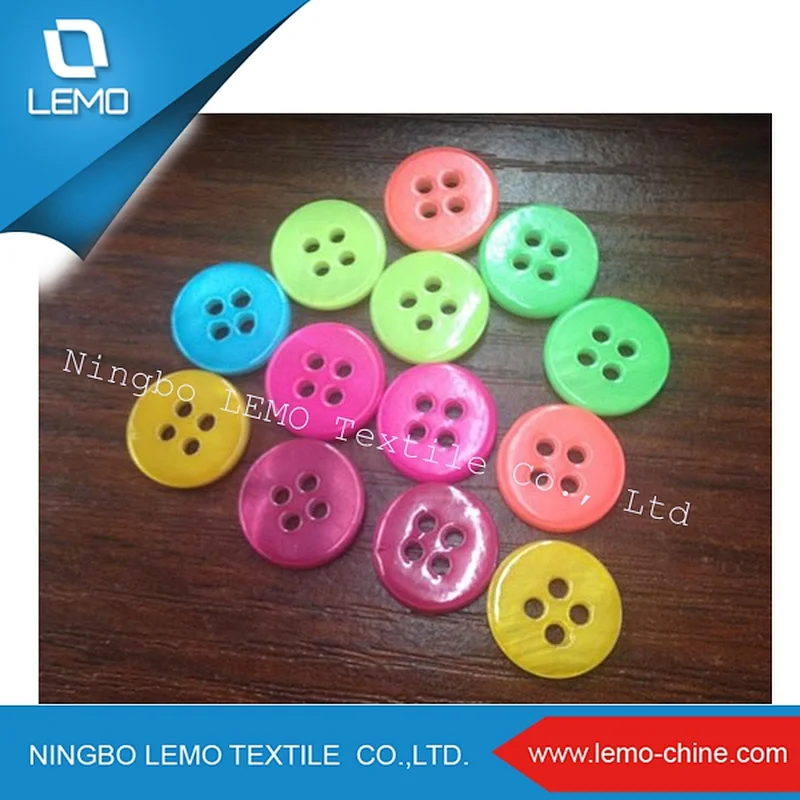 Colorful Painting Natural Shell Buttons for shirt