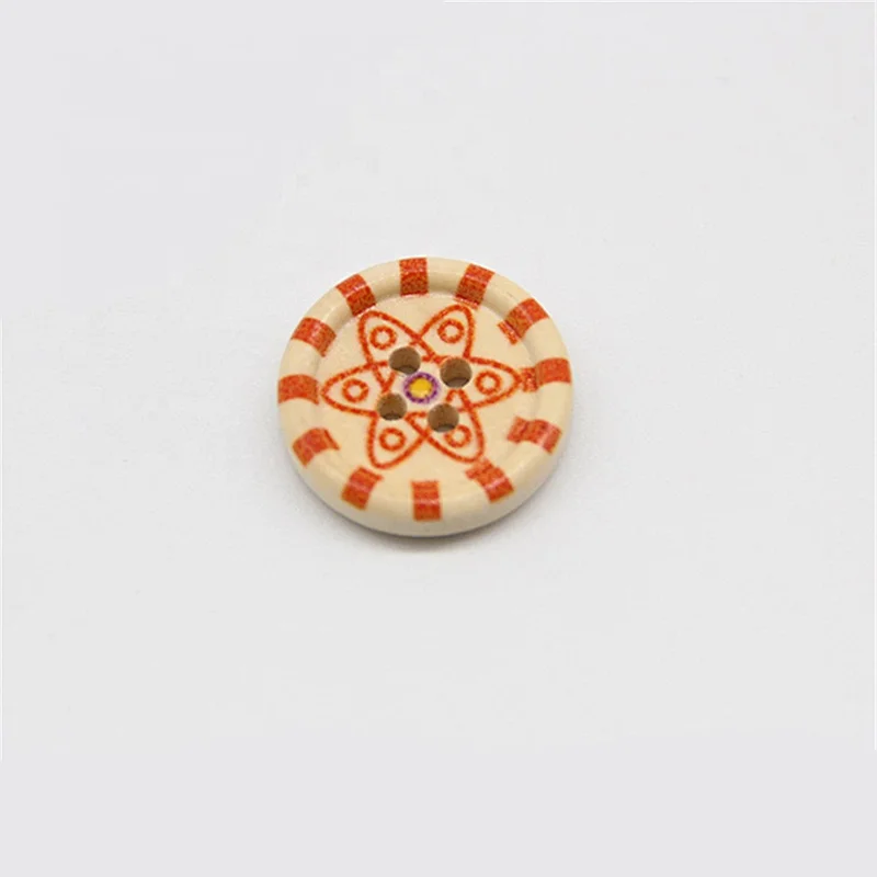 DIY Natural Wooden Animal Button For Garment Decoration