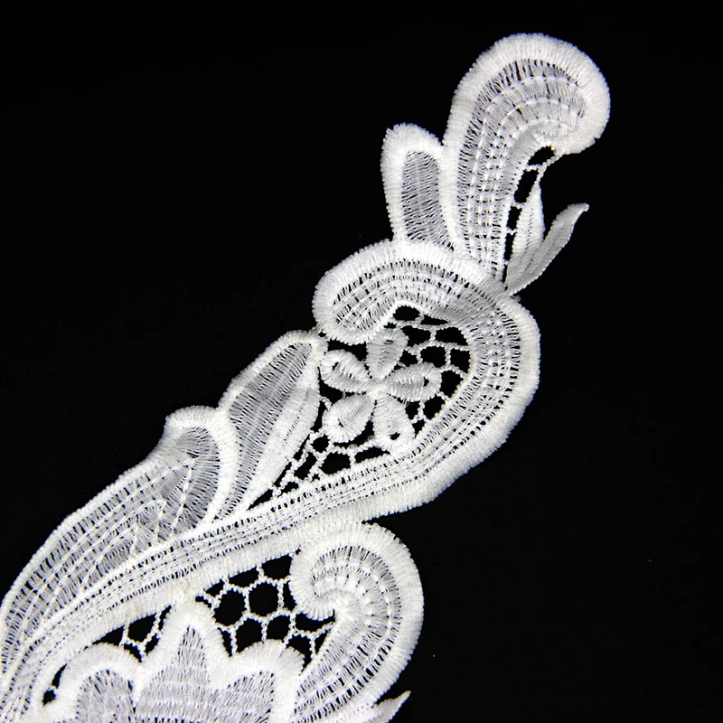 15cm Vivid Butterfly Shaped Cotton Lace with Successive Wave Shapes