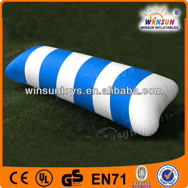 EN15649 Water floating pillow tube inflatable trampoline blob