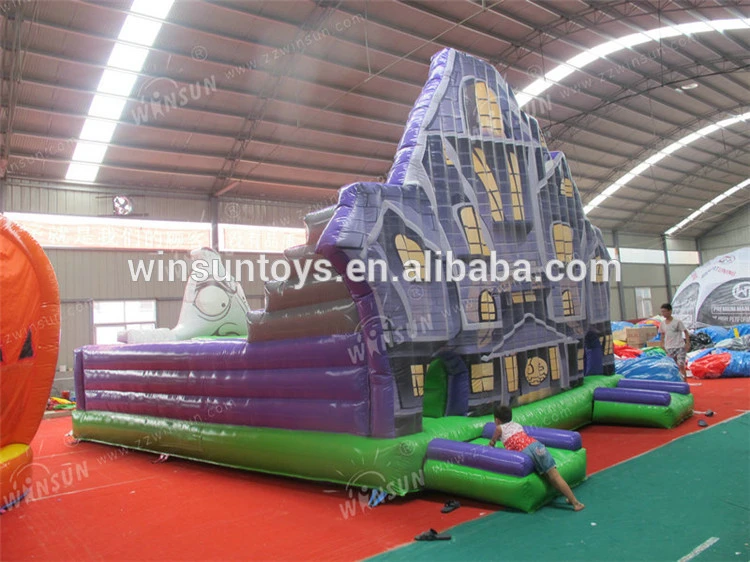 haunted house inflatable-4.jpg