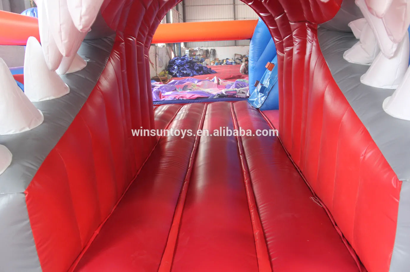 giant inflatable bounce house jumper