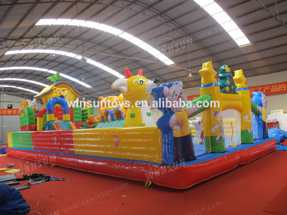 giant inflatable fun city