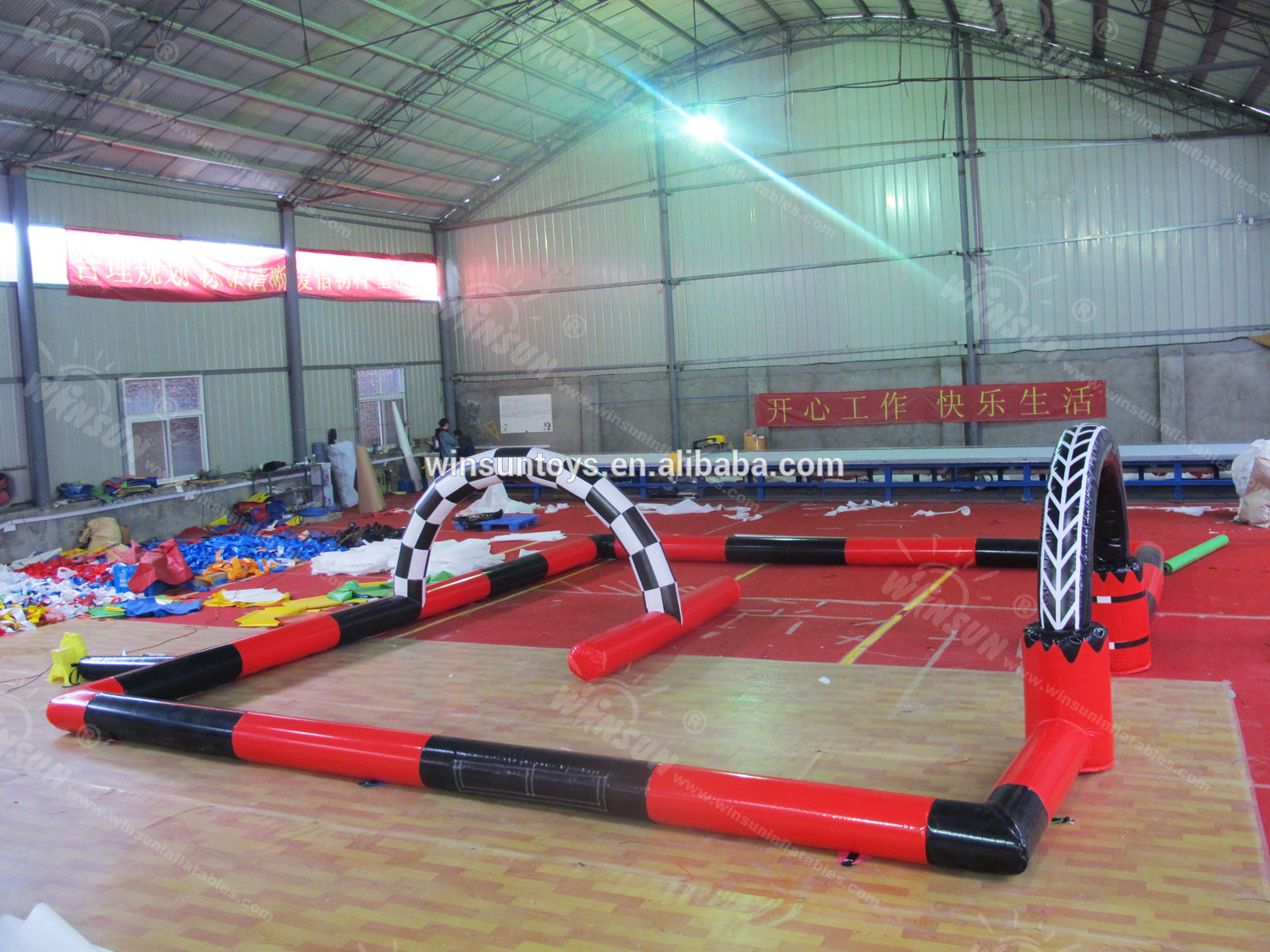 inflatable race track