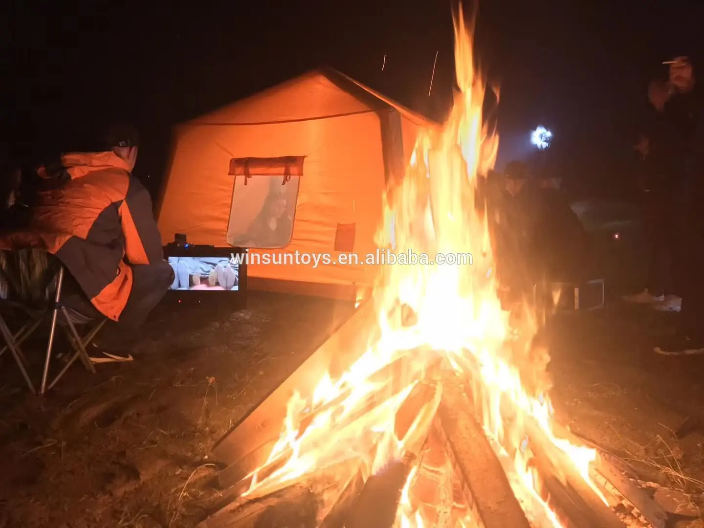 Camp tent .jpg