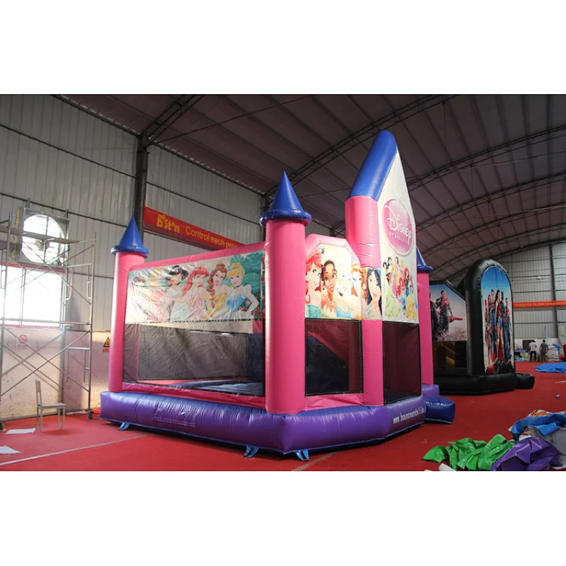 China new design commercial inflatables bouncy castles