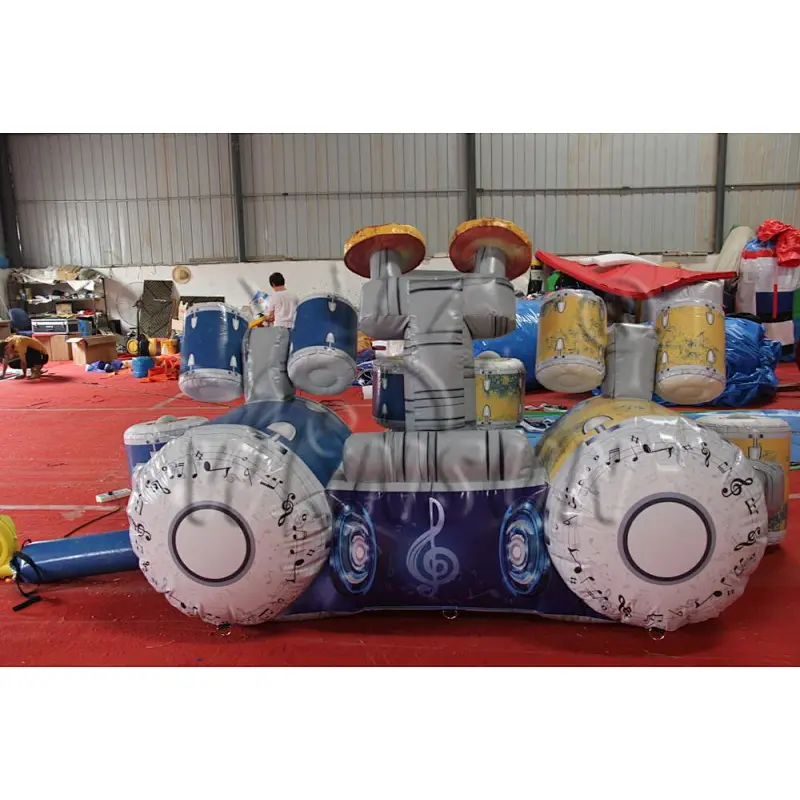 2019 Popular IPS inflatable interactive adult game