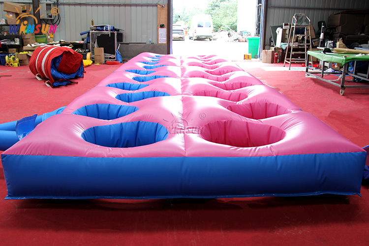 single blow up mattress game