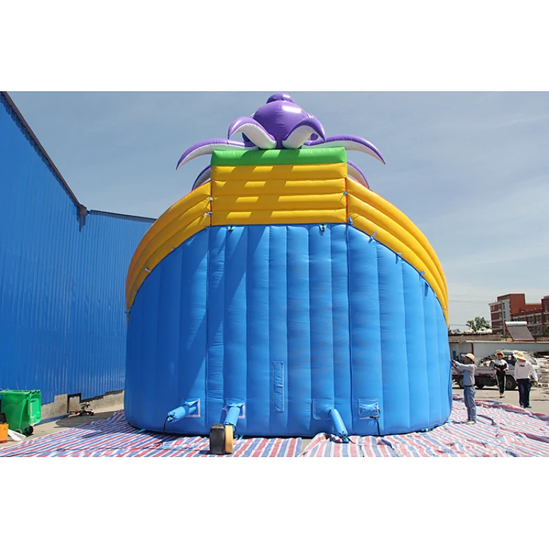 Octopus Inflatable water slide