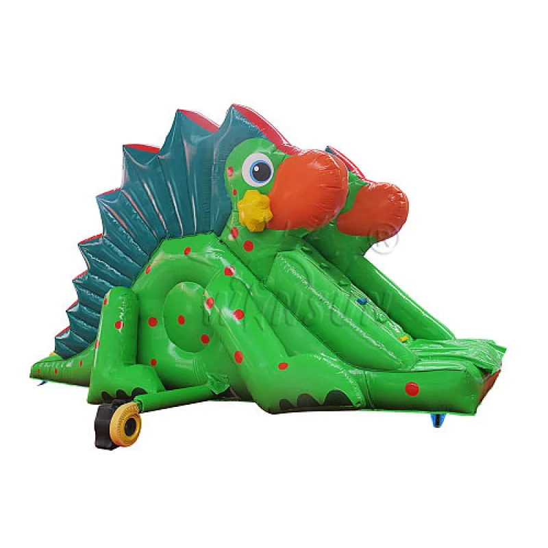Lizard inflatable water slide