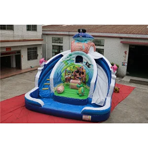 Dubai exhibit - Pirate water slide