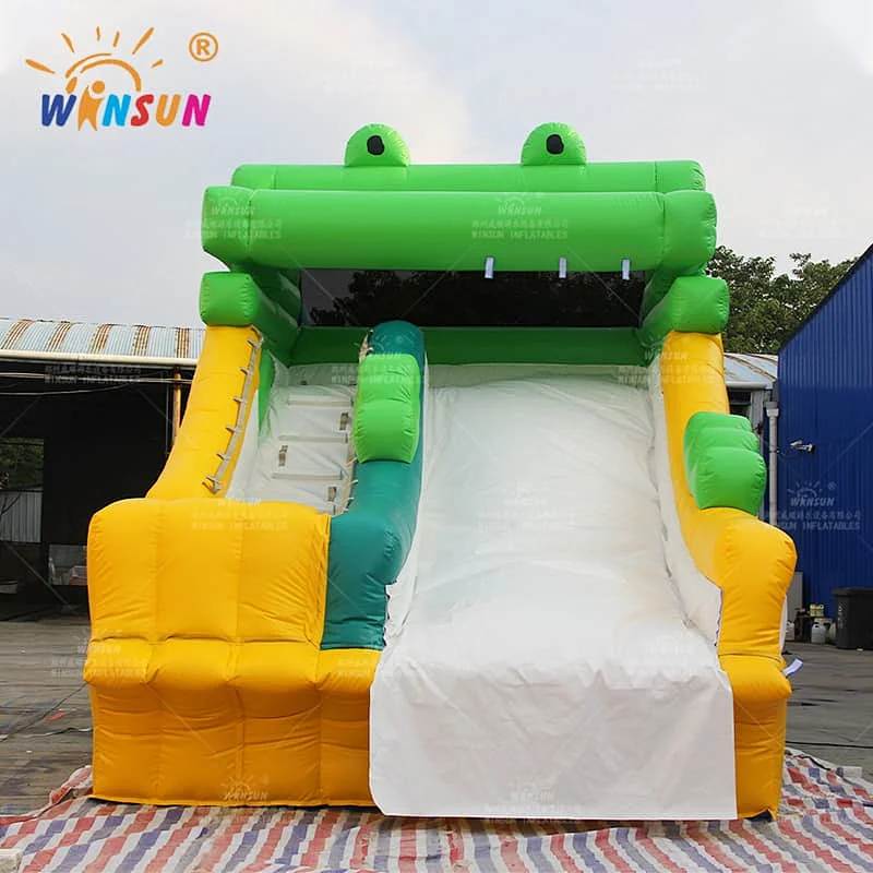 Crododile Inflatable Water Slide