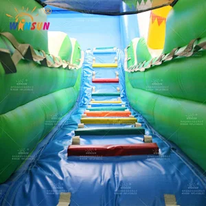Inflatable Water Slide with Air-tight pool for Beach