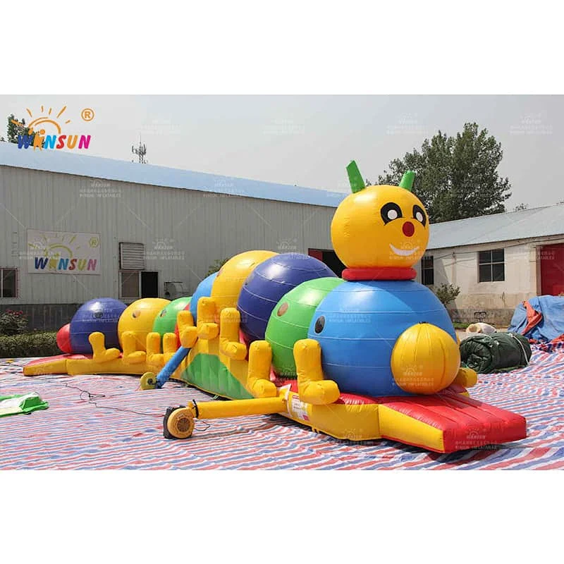 Inflatable Worm Tunnel