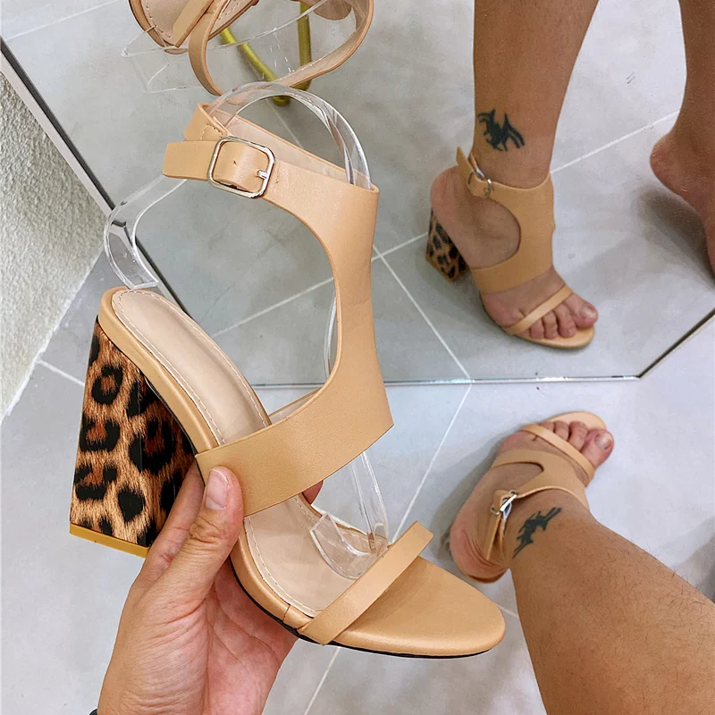 DEleventh Shoes Woman Leopard Rome Coarser High Heels Party Shoes New Fashion 2020 Sexy PU Leather Peep-Toe Sandals Summer Beige