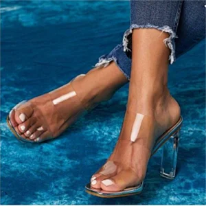 101512  2020 fashion summer sandals green transparent belt high heel hollow sandals female transparent open toe female