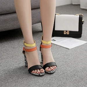 DEleventh Shoes Woman Summer New Style Shoes PU Leather Fashion Heels Sandals Rome Coarser Heel Shoes Black In Stock Wholesale