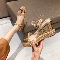 DEleventh Shoes Woman New Design Sexy Shoes Summer Rivet Peep-Toe High Heels Fashion Wedge High Heels Shoes Black Gold In Stock