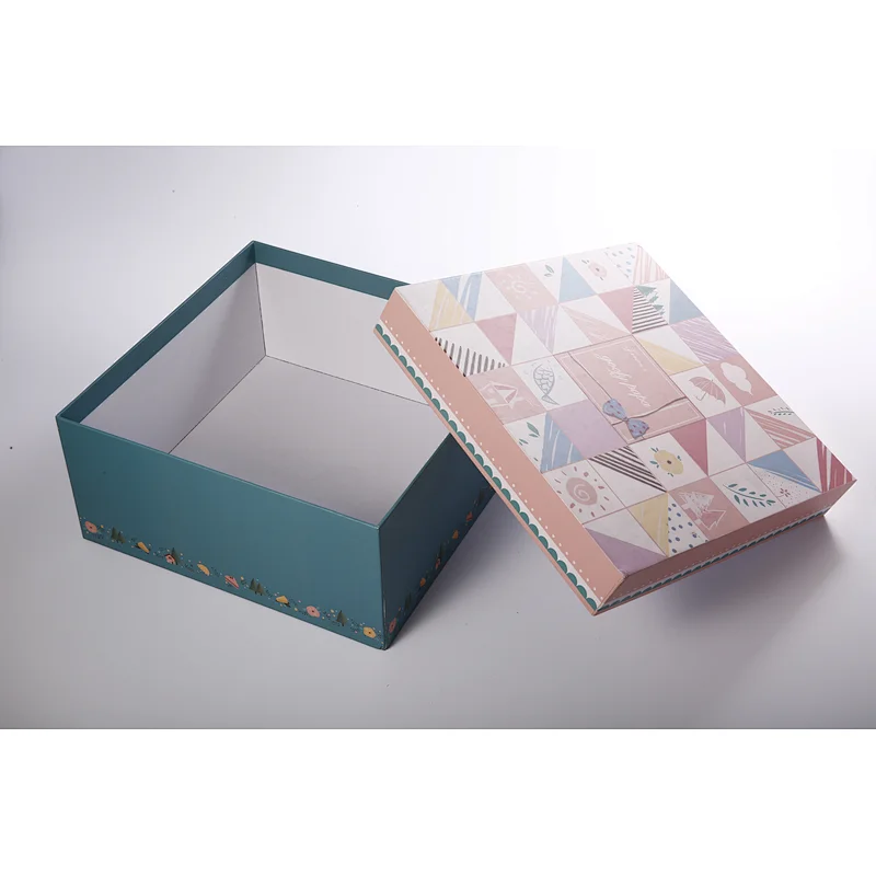 Wholesale gifts box festival favor candy box