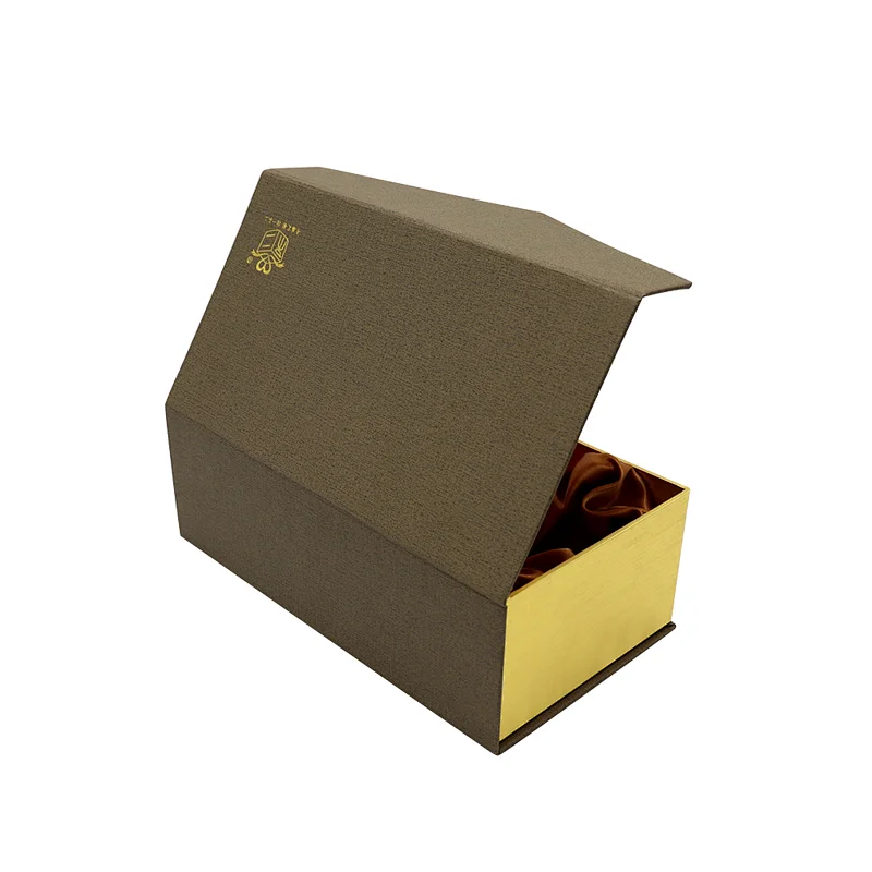 Luxury Textured Paper Magnetic Cardboard Wine Packaging Gift Whiskey Bottle Box With Satin Insert