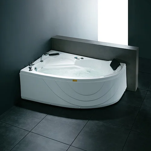 A101B Massage bathtub